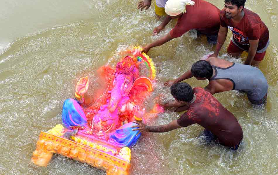 avignamasthu vinayaka nimagganam in kmm5