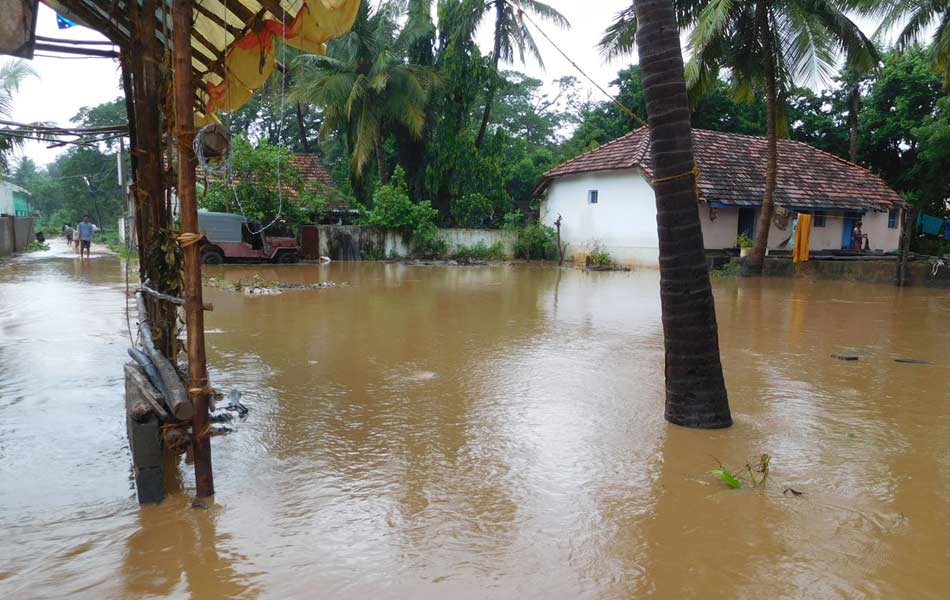 FLOOD IN EAST GODAVARI - Sakshi6