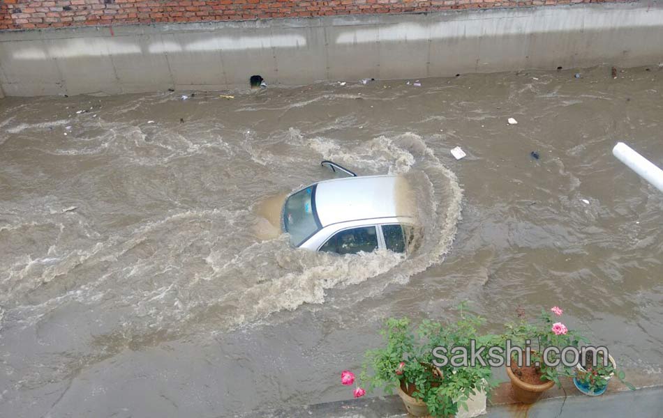 huge rains in Hyderabad - Sakshi22