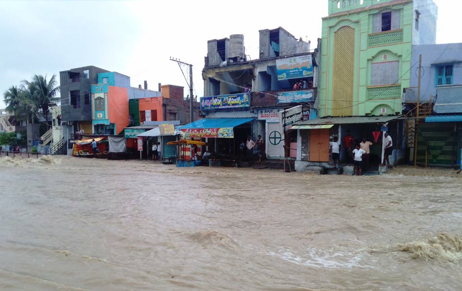 Heavy rain fall in guntur district3