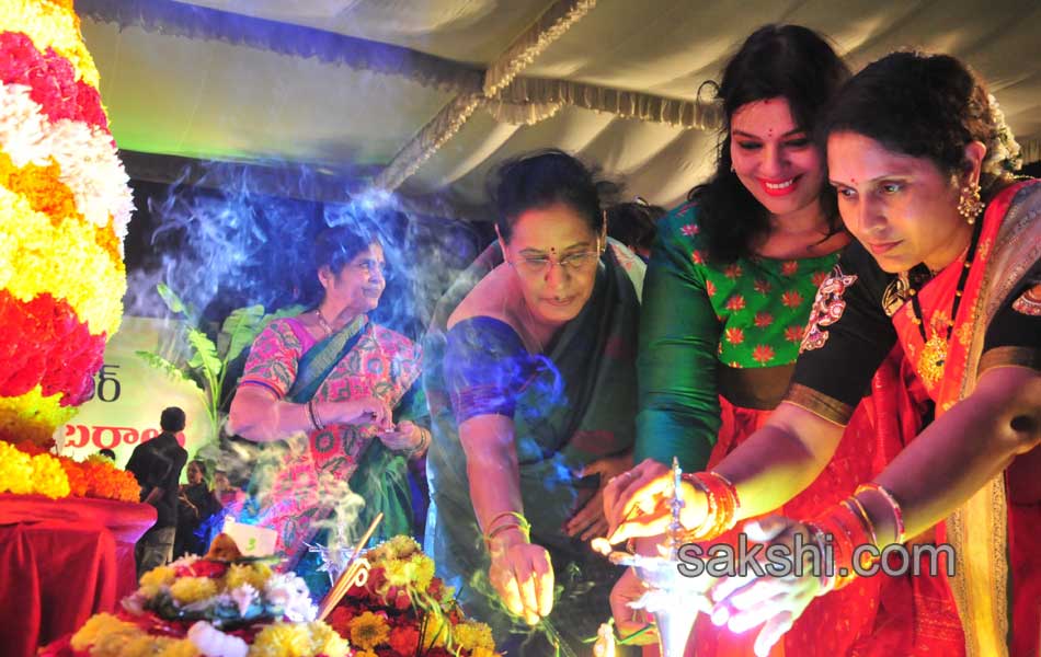 bathukamma festival in Jalavihar10