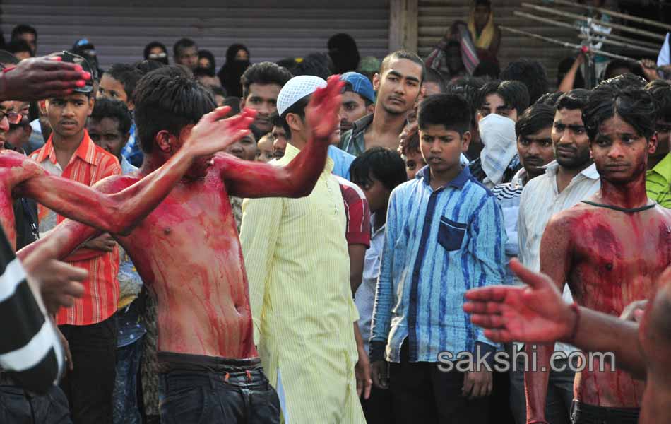 moharram festivel in hyderabad charminar23