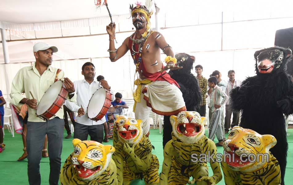 bjp union minister dathatreya celebration alai bhalai in exibition grounds - Sakshi23