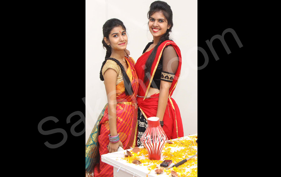 Indian Institute of Fashion Designing diwali celebration9