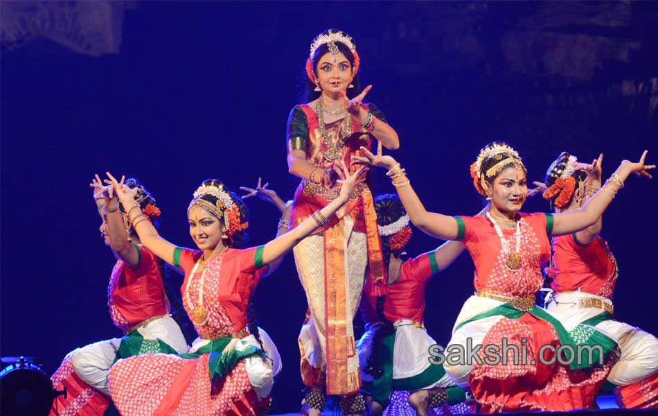 Kuchipudi dance in Golkonda Fort15