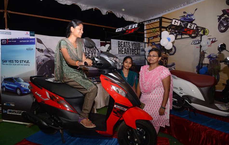 mega auto show - Sakshi11