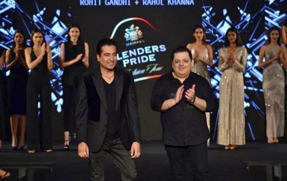 blenders pride fashion tour8