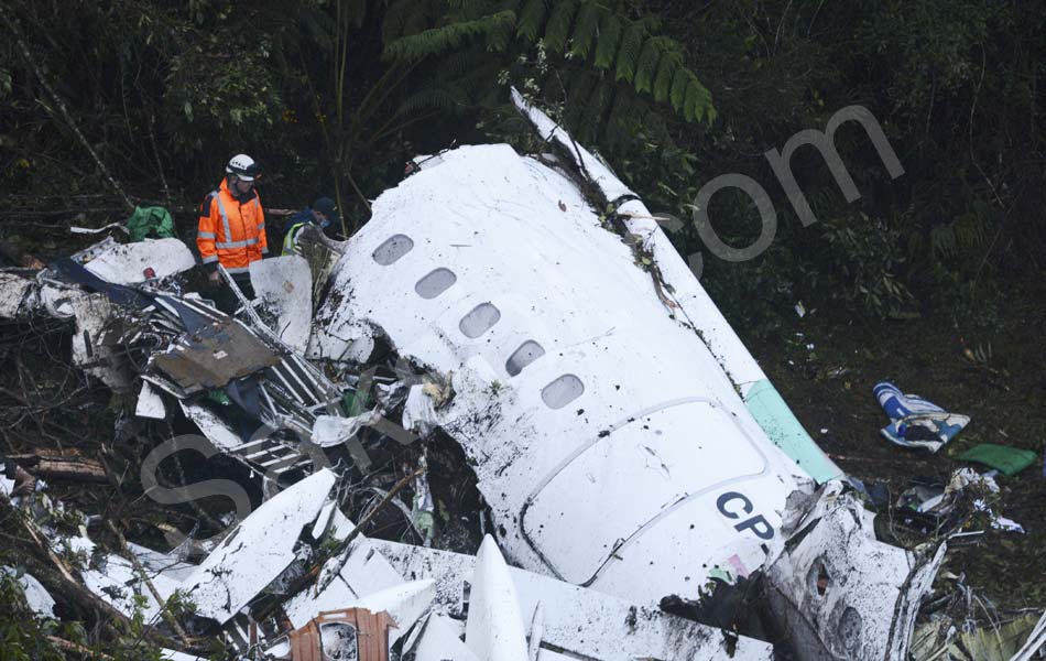 Colombia plane crash 71 dead on Brazil soccer teams charter flight2