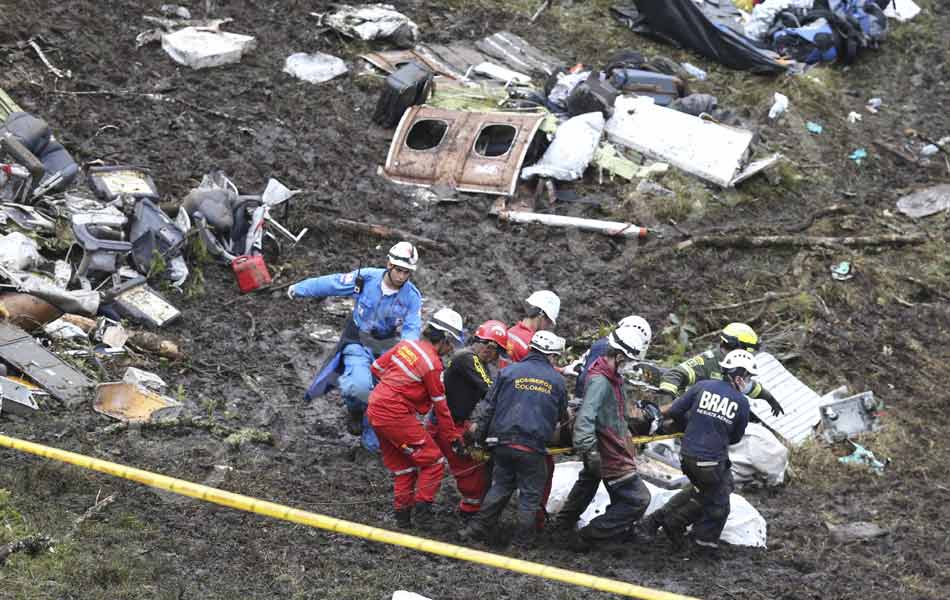 Colombia plane crash 71 dead on Brazil soccer teams charter flight27