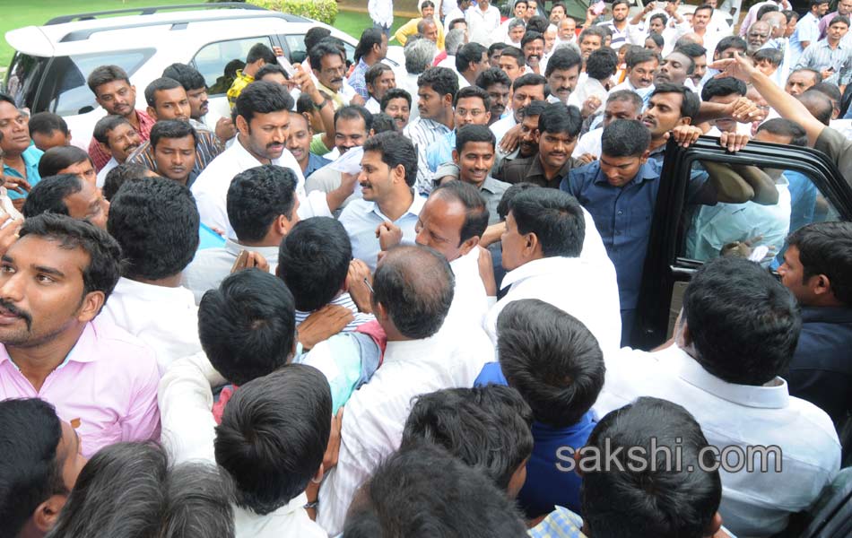 Ys Jagan Tour in Pulivendula - Sakshi3