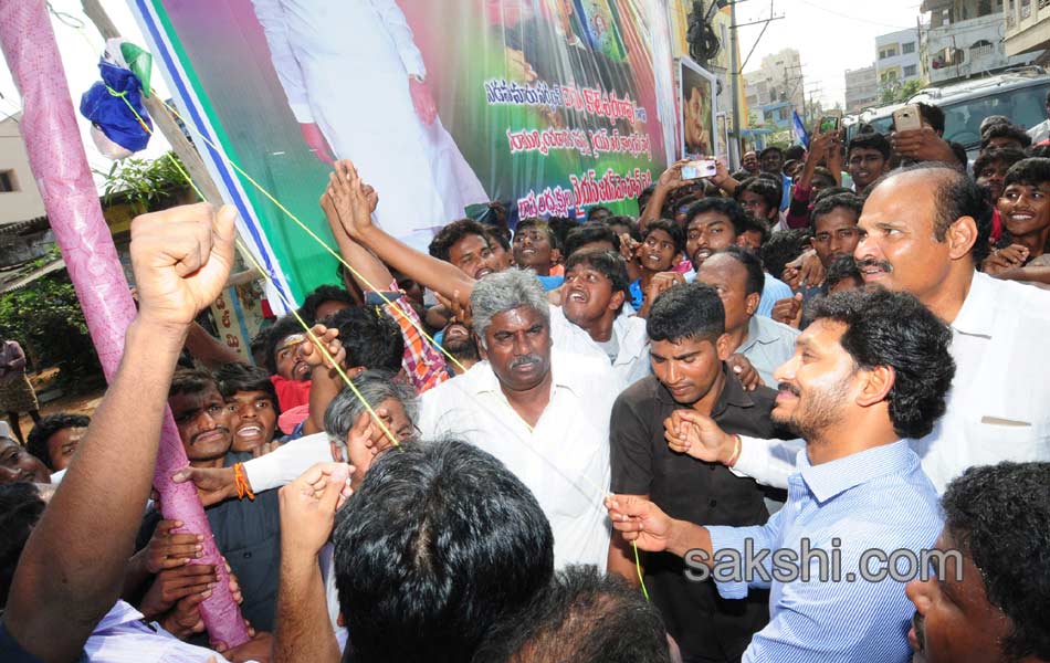 YS Jagan tour in Narasaraopet - Sakshi5