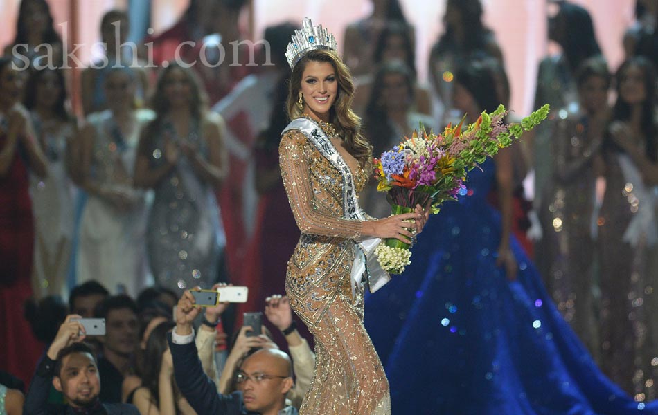 Miss Universe pageant at the Mall of Asia Arena in Manila6