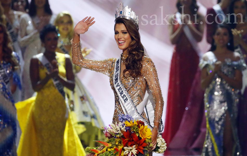 Miss Universe pageant at the Mall of Asia Arena in Manila13