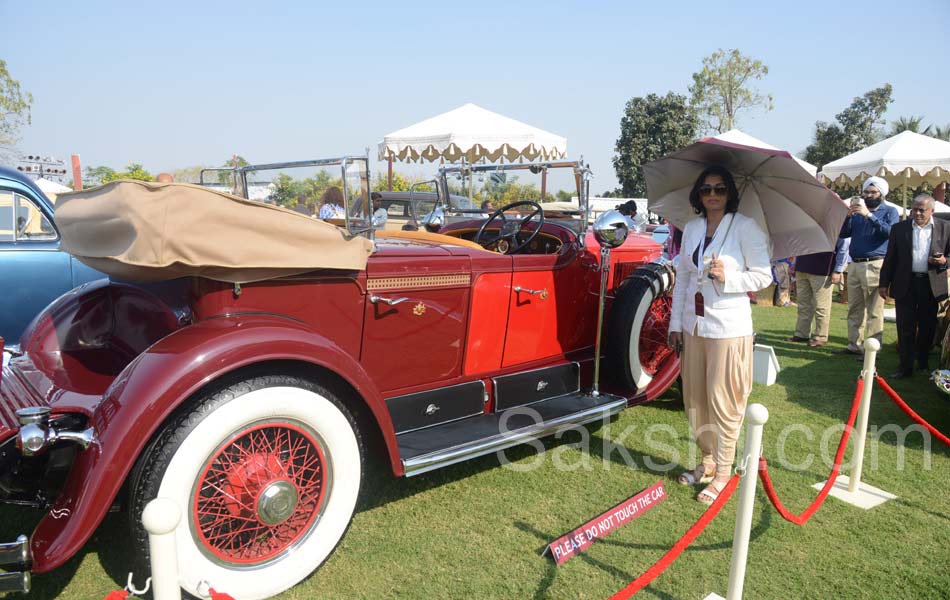 vintage cars show in hyderabad Falaknuma Palace - Sakshi6