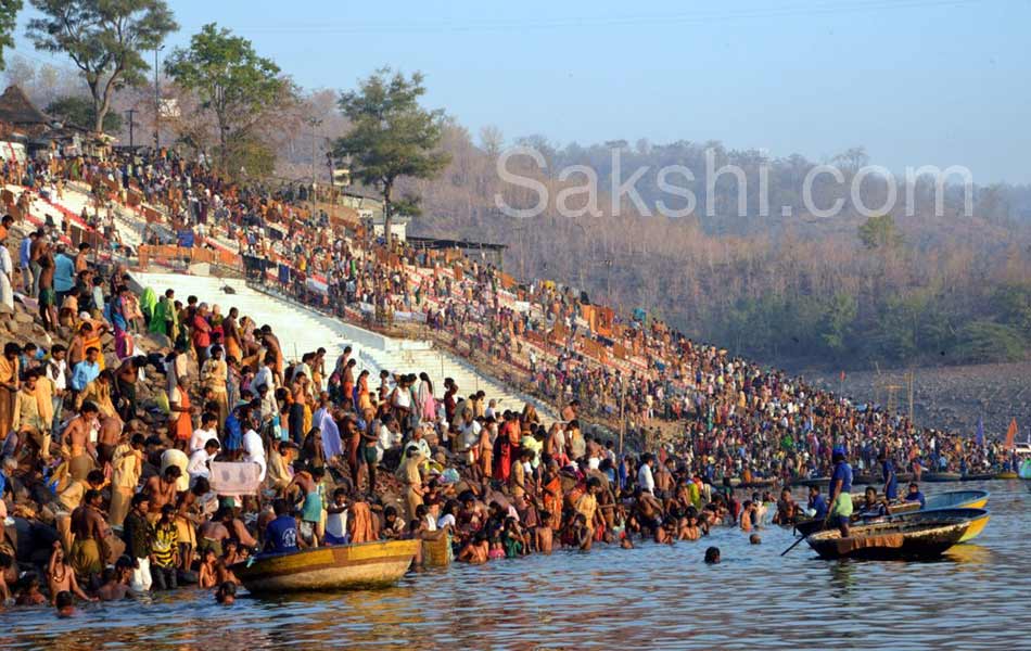 srisailam in mahashivratri - Sakshi4