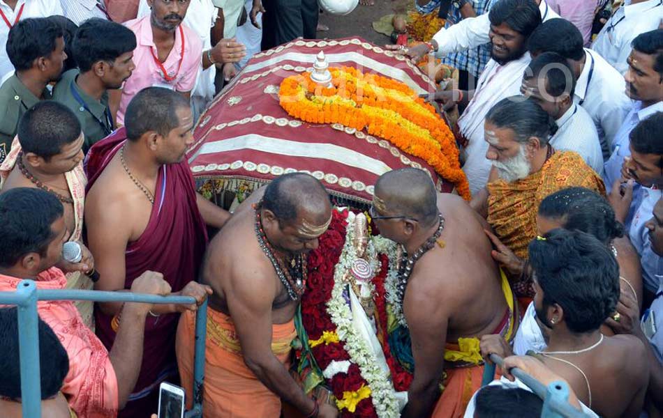 srisailam in mahas shivaratri - Sakshi18