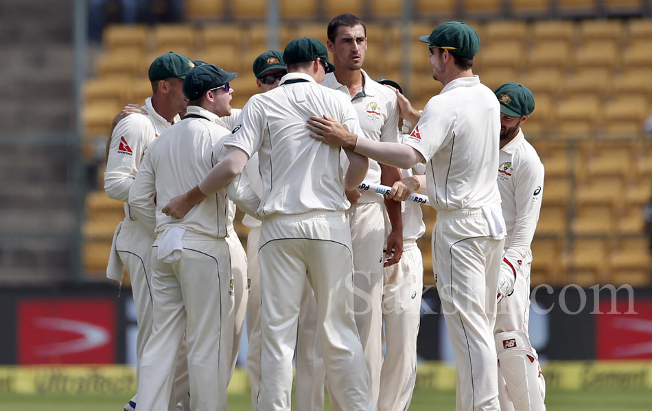 india beats australia by 75 runs in second test10