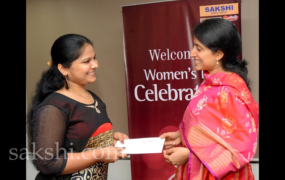 womens day celebration in sakshi journalism school - Sakshi13