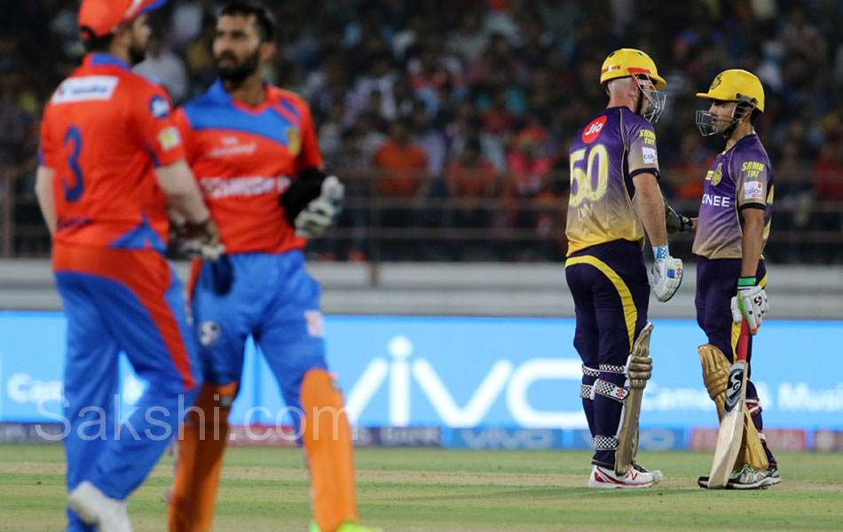 Kolkata Knight Riders and Gujarat Lions - Sakshi1