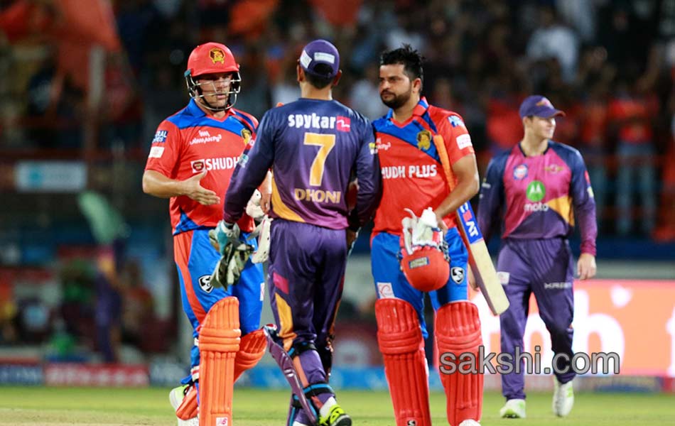 Gujarat lions won match with rising punelions16