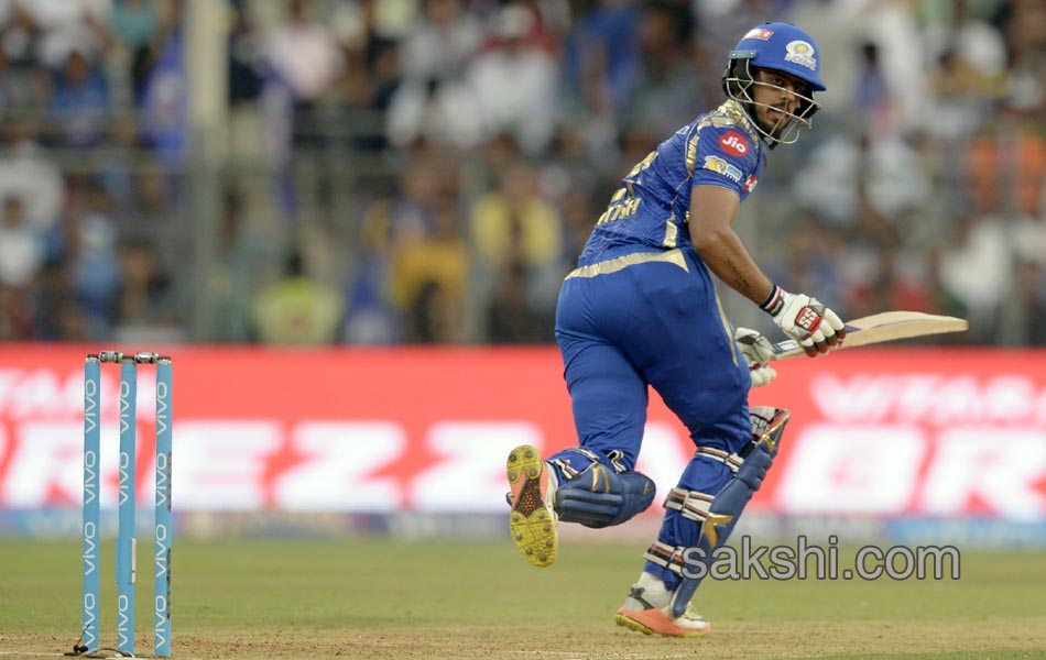 mumbai indians beats gujarat lions by 6 wickets - Sakshi10