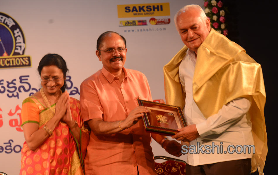 B nagi reddy awards12