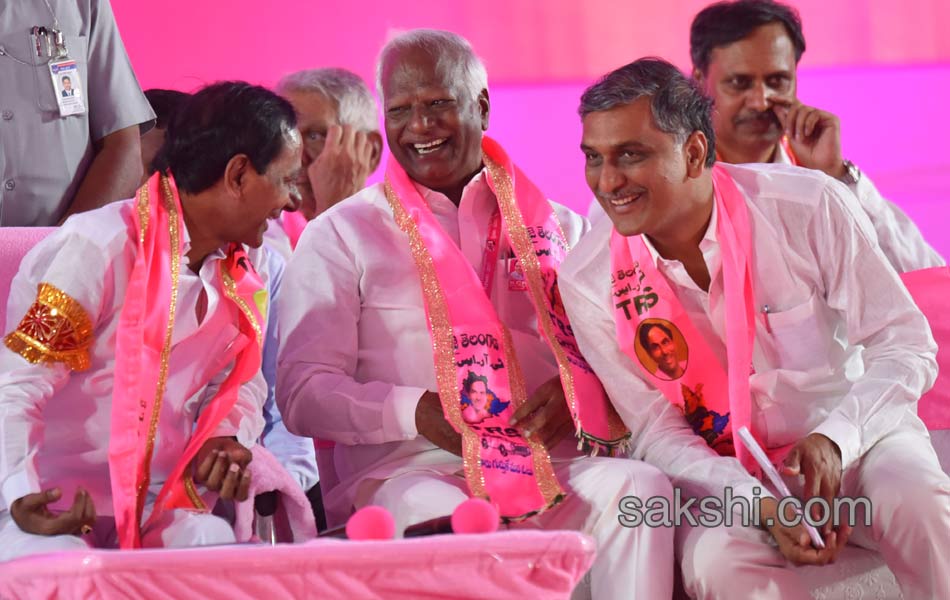 CM KCR send message to party men at TRS plenary - Sakshi13