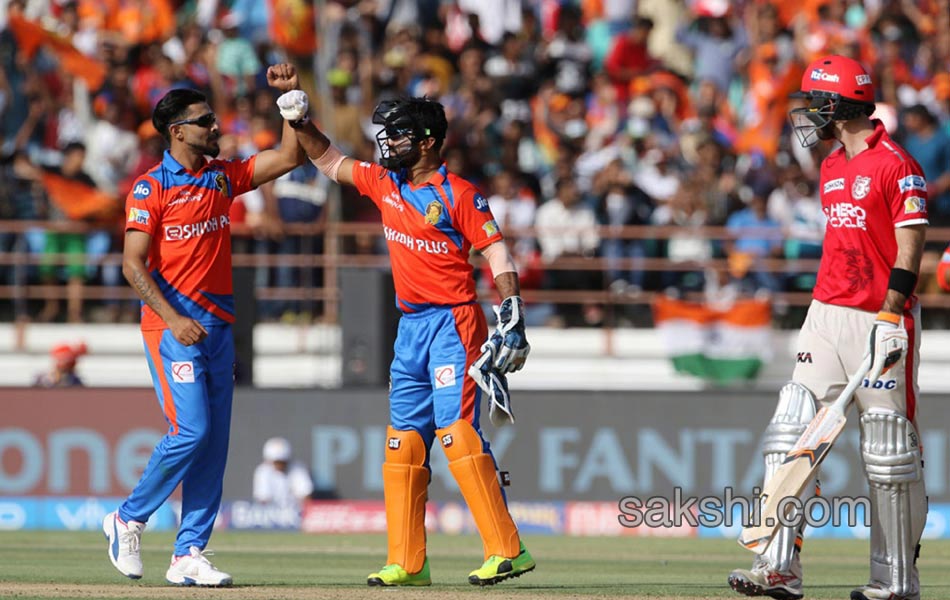 Gujarat Lions vs Kings XI Punjab - Sakshi3