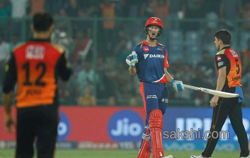 Daredevils upset Sunrisers in powerful comeback win17