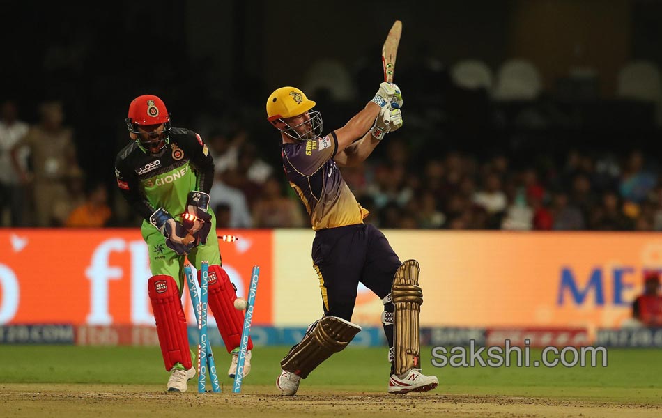 kkr beats rcb by 6 wickets12