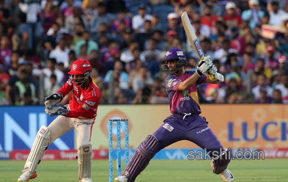 Rising pune enter to playoff7