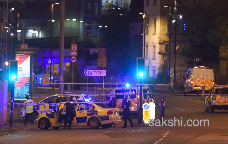 terrorist attack in  Manchester10