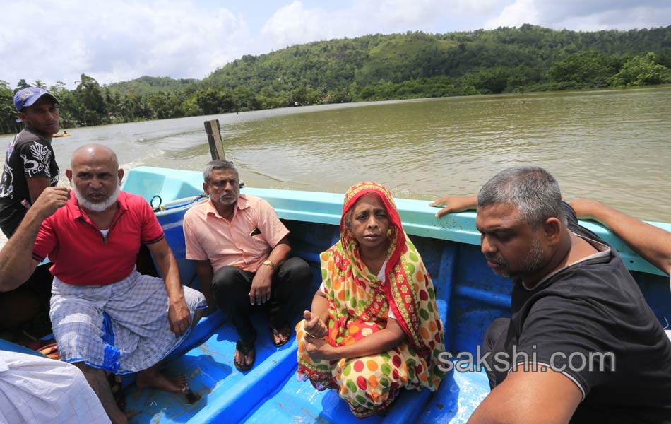 Sri Lanka Mudslides23