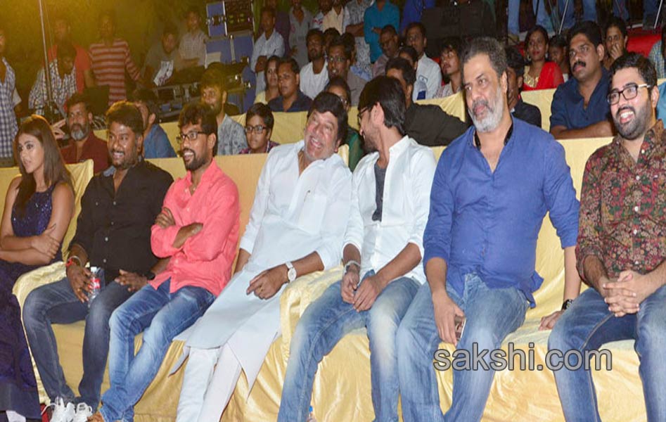 Andhhagadu prerelease function - Sakshi1