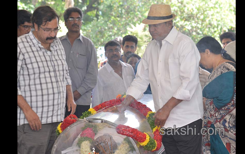 Tributes To Dasari Narayana Rao37