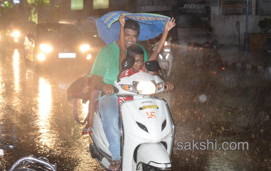 Rain In Hyderabad1