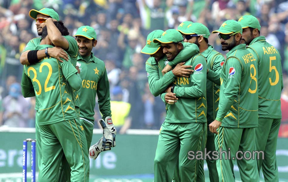 pakistan beats southafrica by 19 runs14