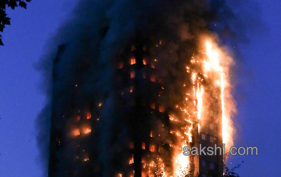 fire accident in london - Sakshi9