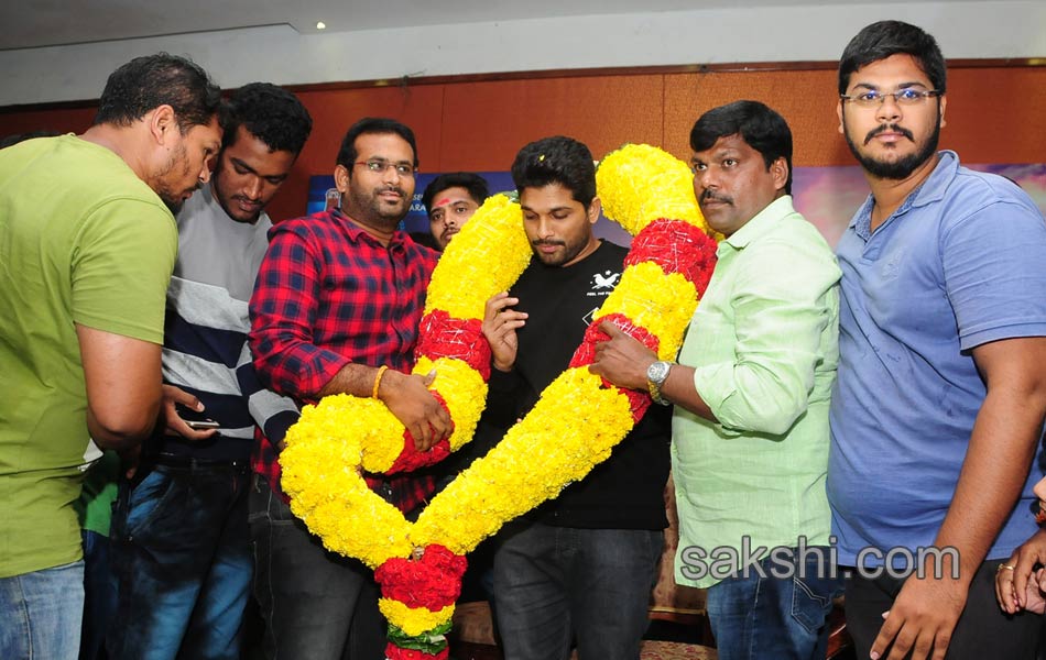 duvvada jagannadham team at tirumala7