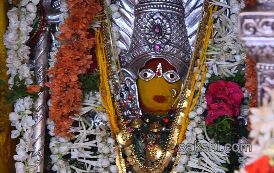 golkonda bonalu - Sakshi2