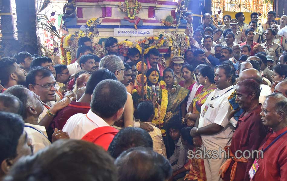 Rangam Bhavishyavani at secunderabad mahankali temple4