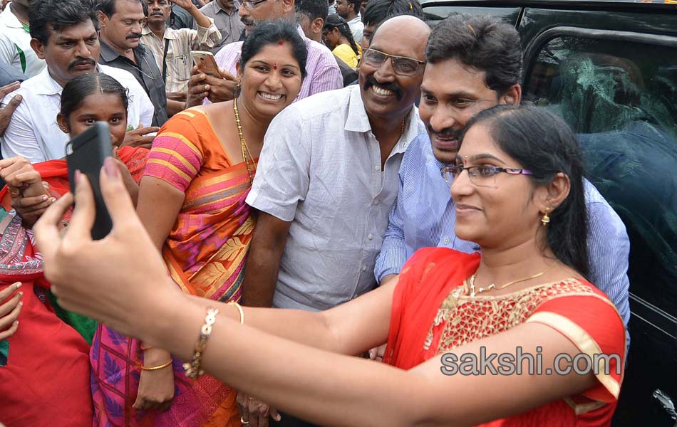 YS Jagan Tour in Nandyal - Sakshi11