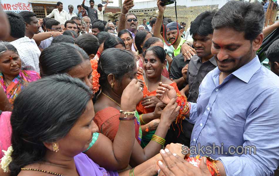 YS Jagan Tour in Nandyala - Sakshi9