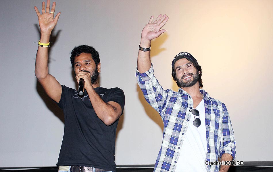 Prabhudeva and Shahid Kapoor meet and greet fans - Sakshi1