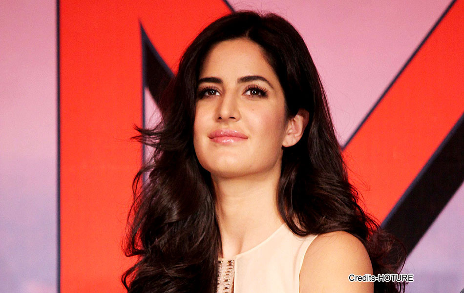 DHOOM 3 PRESS CONFERENCE4