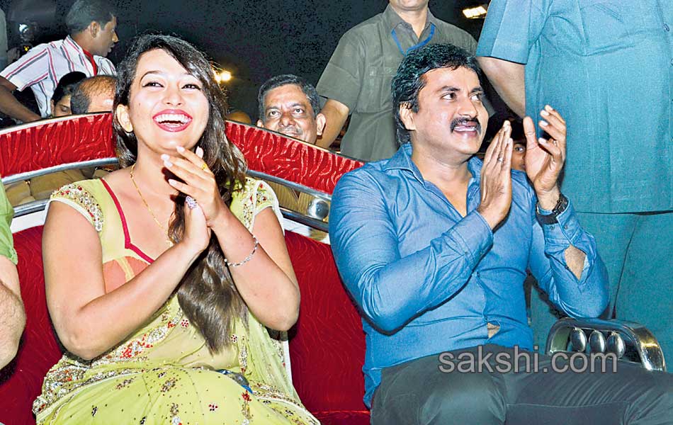 Bhimavaram Bullodu audio launch in DNR College - Sakshi14