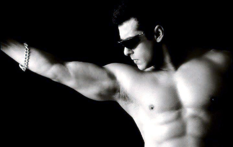 Salman Khan turns 48 throws a grand birthday bash18