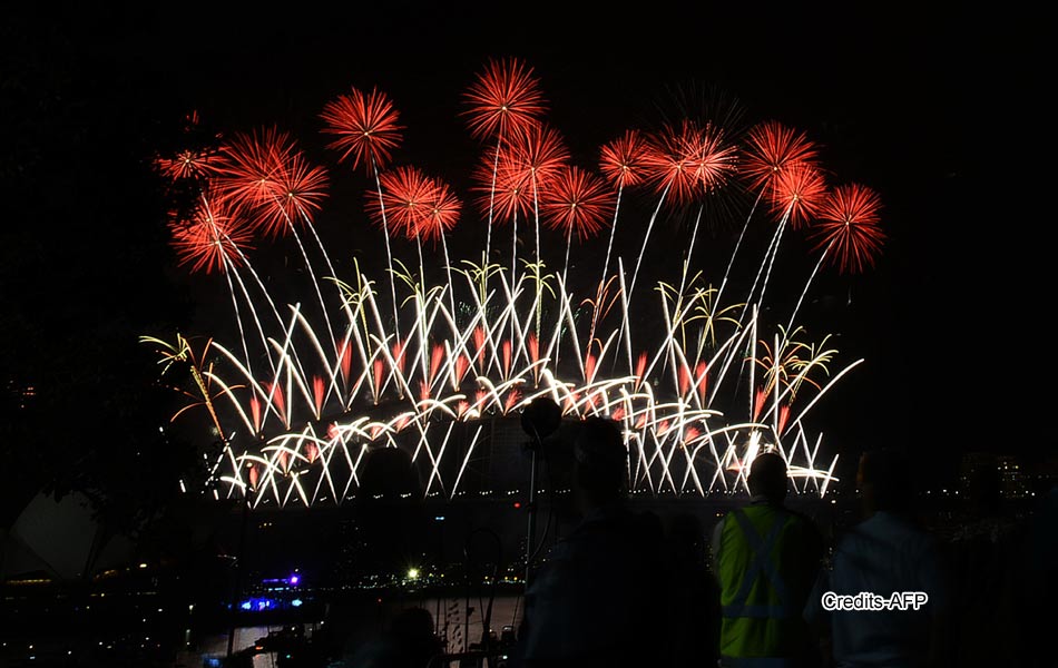 Fireworks explode over Ebrie Lagoon during New Year celebrations - Sakshi58