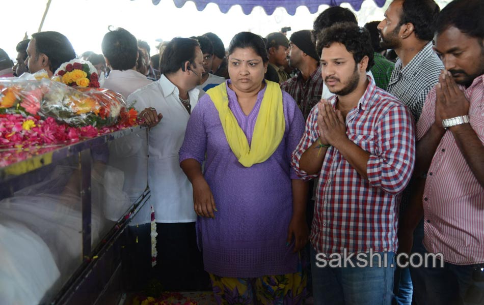 Tollywood Celebrities Pay Homage To Actor Uday Kiran - Sakshi30