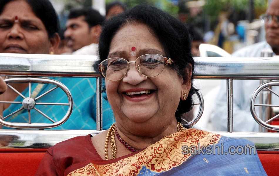 Telugu actress Anjali Devi passes away in Chennai - Sakshi2